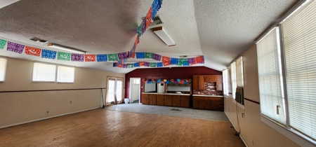 Absolute Auction of Former Church and Home in San Angelo TX - image 27