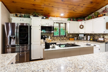 Country Home in Burkesville, Kentucky - image 13
