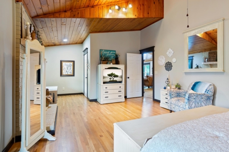 Country Home in Burkesville, Kentucky - image 26