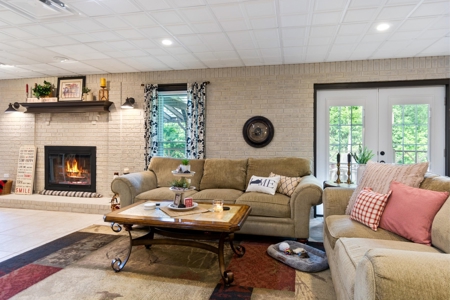 Country Home in Burkesville, Kentucky - image 34