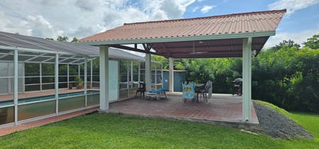 Stunning Property in Cabuya with pool and 6630 mt2 of land - image 9