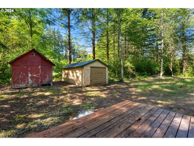Log Cabin in Ariel, WA For Sale! - image 16