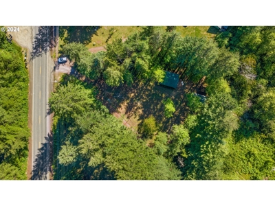 Log Cabin in Ariel, WA For Sale! - image 11