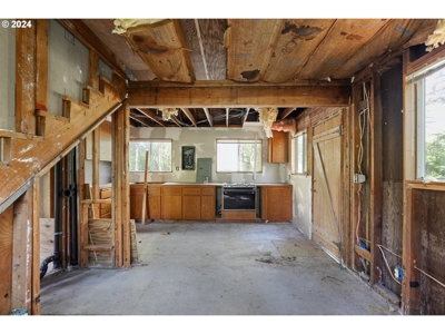 Log Cabin in Ariel, WA For Sale! - image 6