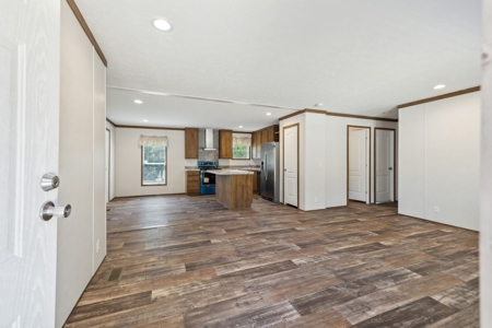 Country Home for Sale in Lewis County, Tennessee - image 16