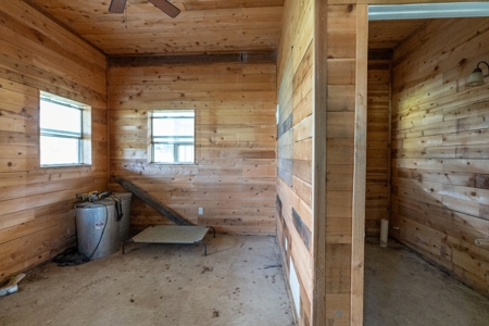 Well Built Country Home on 10 Acres- Bee County - image 19