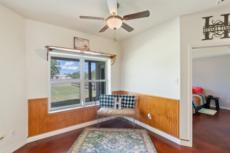 Well Built Country Home on 10 Acres- Bee County - image 33