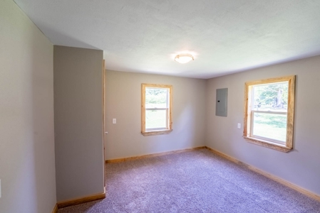 Country Home and 5 +/- Acres in Doniphan Missouri - image 12