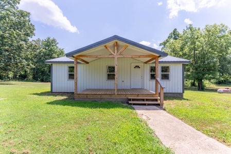 Country Home and 5 +/- Acres in Doniphan Missouri - image 8