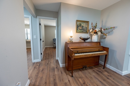 Home For Sale In North Central Florida - image 9