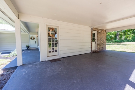 Home For Sale In North Central Florida - image 5