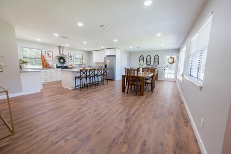 Home For Sale In North Central Florida - image 11
