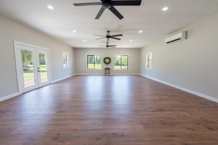 Home For Sale In North Central Florida - image 42