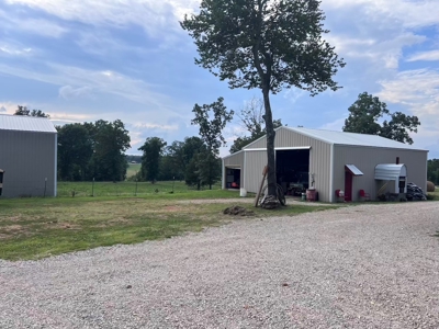 Multiple Home Property and Acreage Northern Arkansas - image 28