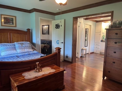 Multiple Home Property and Acreage Northern Arkansas - image 18