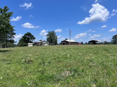 Multiple Home Property and Acreage Northern Arkansas - image 40