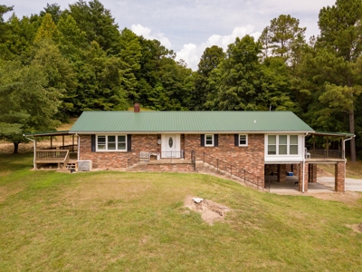 309 ac. Southern TN farm For Sale with 2 homes, Lakes, Shops - image 14
