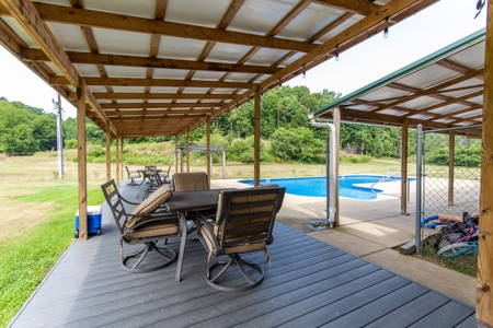 309 ac. Southern TN farm For Sale with 2 homes, Lakes, Shops - image 19