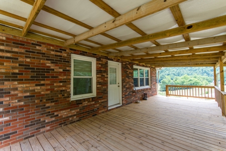 309 ac. Southern TN farm For Sale with 2 homes, Lakes, Shops - image 16