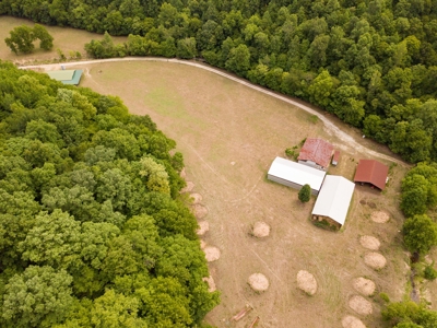 309 ac. Southern TN farm For Sale with 2 homes, Lakes, Shops - image 8