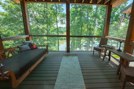 Stunning Lakefront Log Home for Sale in NC - image 9