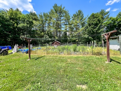 Rural Maine Home - image 10