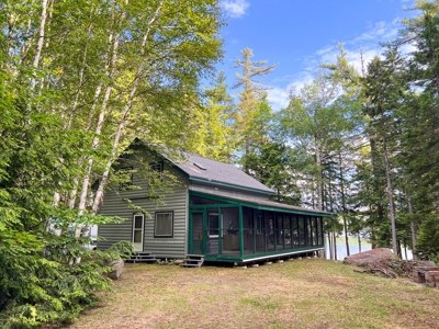 Serene Maine Lakefront Home - image 6