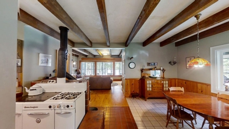 Serene Maine Lakefront Home - image 18