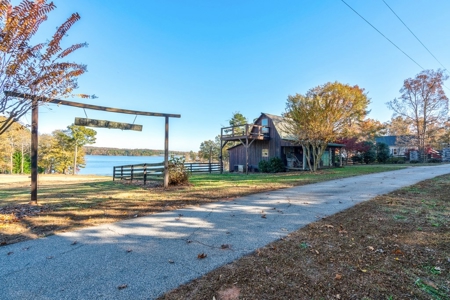 Lakefront property on Bear Creek Reservoir in Bogart, GA - image 38