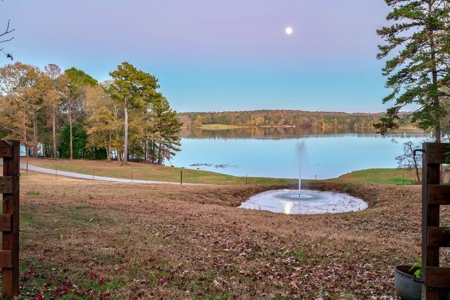 Lakefront property on Bear Creek Reservoir in Bogart, GA - image 16