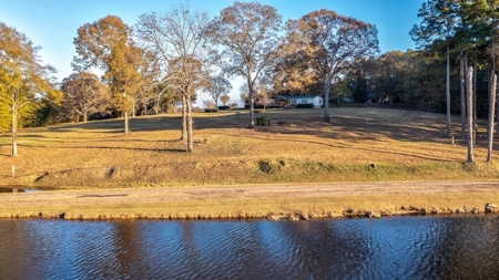 Lakefront property on Bear Creek Reservoir in Bogart, GA - image 6