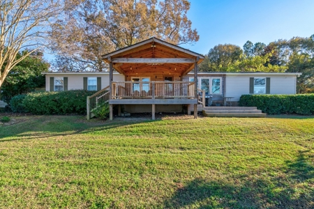 Lakefront property on Bear Creek Reservoir in Bogart, GA - image 43