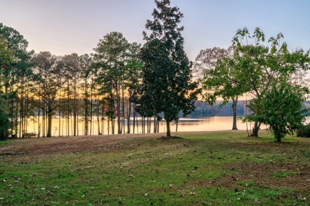 Lakefront property on Bear Creek Reservoir in Bogart, GA - image 17