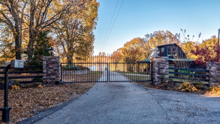 Lakefront property on Bear Creek Reservoir in Bogart, GA - image 3
