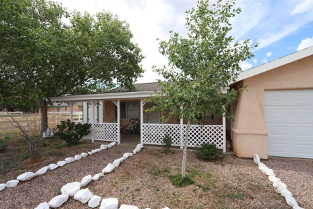 Single family home in desirable Sunsites area of Pearce AZ - image 4