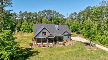 Luxury home out in the country - image 48