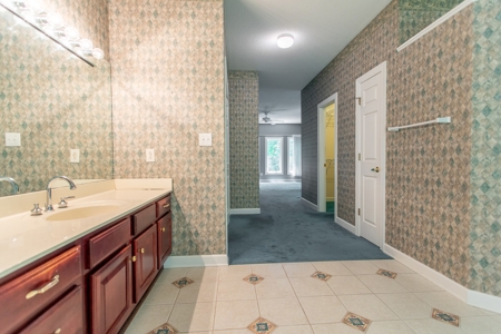 Albemarle Plantation Home For Sale - image 4
