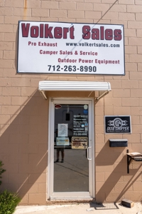 Turnkey Opportunity Established Family Business in Denison - image 32