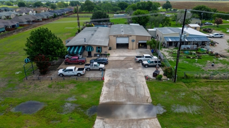 Commercial Property On North Highway 123 in Seguin, Texas - image 3