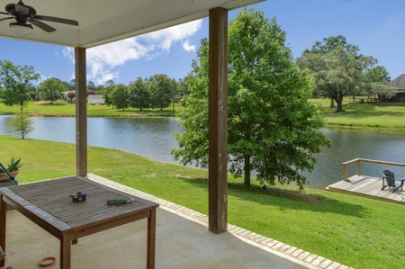 Lake House Near Golf Course in Fernwood Country Club - image 12
