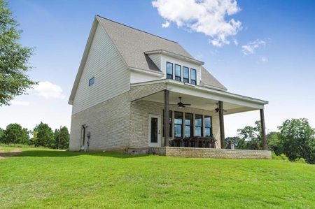 Lake House Near Golf Course in Fernwood Country Club - image 1