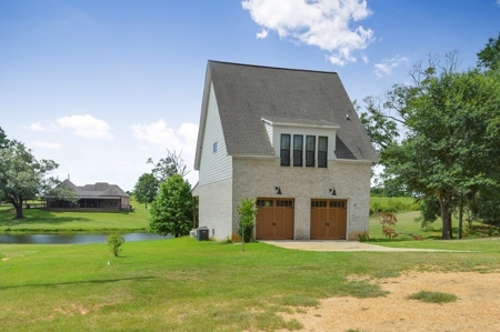 Lake House Near Golf Course in Fernwood Country Club - image 4
