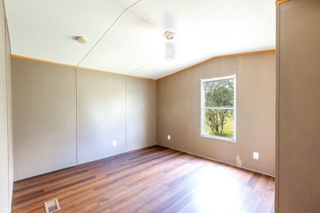 Home For Sale In Suwannee County !!! - image 40