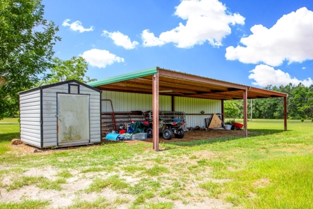 Home For Sale In Suwannee County !!! - image 33