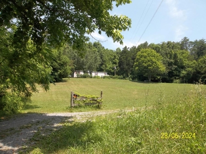 Manufactured Home on 69.96 Acres in Grainger County, TN - image 1