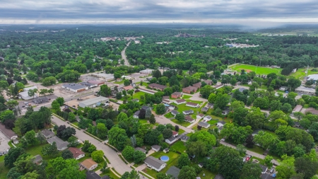 Home in the City of Waupaca For Auction - image 48
