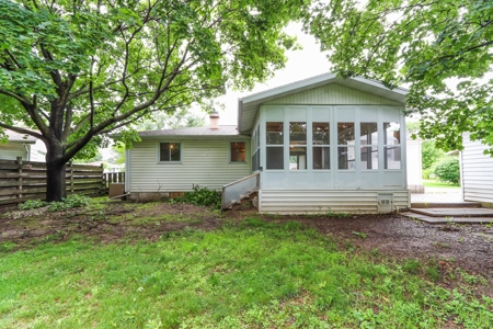 Home in the City of Waupaca For Auction - image 34