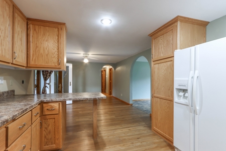 Home in the City of Waupaca For Auction - image 14