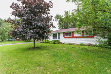Home in the City of Waupaca For Auction - image 27
