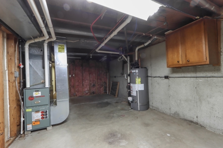 Home in the City of Waupaca For Auction - image 5